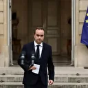 France: Sébastien Lecornu démissionne au lendemain de l'annonce du nouveau gouvernement