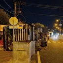 Tırı arıza yapınca aşağı indi: Başka bir tırın çarpmasıyla hayatını kaybetti