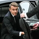 Crise politique inédite : les anciens Premiers ministres se désolidarisent de Macron et appellent à son départ