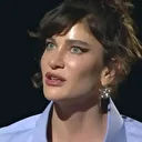 Berrak Tüzünataç kimdir?