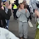 Greta Thunberg Özgür Filistin sloganlarını duyunca sevinçten zıpladı