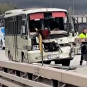 Karabük’te yolcu minibüsü tır dorsesine çarptı