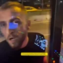 Kadıköy’de İETT şoförüne küfür ederek otobüse saldırdı