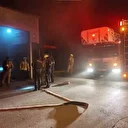 Çekmeköy'de fabrikada yangın: Yanık kokusu faciayı önledi