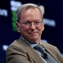 L’ex-PDG de Google alerte sur la domination de l’IA chinoise