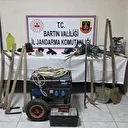 Takibe alınan define avcılarına suçüstü: İki gözaltı