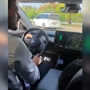 Elektrikli aracıyla drift yaptığı anları 'BMW'ye sitemli Tesla' notuyla paylaştı