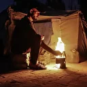 İsrail'in karanlığa gömdüğü Gazze'de günlük yaşam: Karanlıkla mücadele etmeye çalışıyorlar