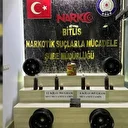 Aracın jantına saklamışlar: 16 kilo 769 gram metamfetamin ele geçirildi