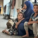 "مرحلة كارثية".. غرق خيام ومراكز إيواء في غزة بمياه الأمطار