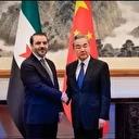 Wang Yi reçoit le ministre syrien des Affaires étrangères, Assaad al-Chaibani, à Pékin