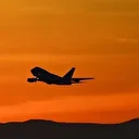 Uçak dağlık alana düştü: Kurtulan olmadı