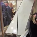 Kuyumcuda vitrin asansörünün altında kalan işçi öldü