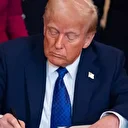 ترامب يرحب باعتماد مجلس الأمن مشروع القرار الأمريكي حول غزة