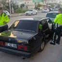 Yüksek sesli müzik yayını aday sürücüyü hem aracından hem de ehliyetten etti