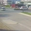 Samsun'da 3 aracın karıştığı trafik kazası güvenlik kamerasında