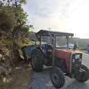 Dedesinin sürdüğü traktörün altında kalan çocuk hayatını kaybetti