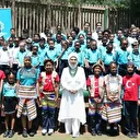 Emine Erdoğan Güney Afrika’da Uluslararası Maarif Okulu’nu ziyaret etti