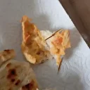 Elazığ’da ekmeğin içerisinden çıkan parçalar şoke etti