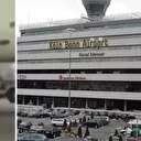 Almanya'da akıllara durgunluk veren olay: Uçağı kaçıran yolcular pist birbirine kattı