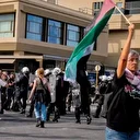 Girit'te tartışma çıktı: Filistin destekçileri İsrailli turistleri protesto etti