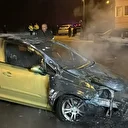 Park halindeki otomobil alevler içinde kaldı