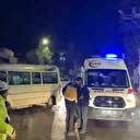 Cip ile yolcu minibüsünün çarpıştığı kazada üç yaralı