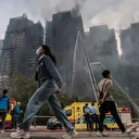 Hong Kong: un incendie meurtrier ravage un complexe