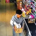 Ankara'da marketlerden hırsızlık yapan şahıs yakalandı