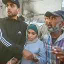 İsrail'in Gazze'den alıkoyduğu Filistinlilerden bir grup daha serbest bırakıldı