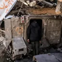 Filistinli genç İsrail ordusundan kalan bir tankı şarj istasyonuna dönüştürdü