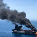 استمرار جهود إخماد حريق بسفينة تعرضت لانفجار في البحر الأسود