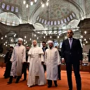 Papa 14. Leo, Sultanahmet Camisi’ni ziyaret etti