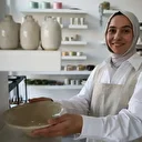 Sanat tarihçisi kadın, kurduğu atölyeyle seramik sevgisini mesleğe dönüştürdü