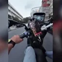 Kağıthane'de trafiği tehlikeye soktuğu belirlenen motosikletliye para cezası