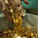 Altın fiyatlarında ibre yukarı yönlü: Kasım ayında altın fiyatları düşecek mi, yükselecek mi? Uzman isim o seviyeyi işaret etti