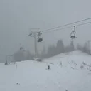 Türkiye'nin önemli kış turizm merkezinde kar yağışı: Uludağ beyaza büründü