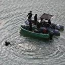 Van'da baraj gölüne yuvarlanan otomobildeki 3 kişinin cansız bedenleri bulundu