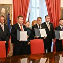 Andrej Babis prêt à diriger le nouveau gouvernement tchèque après un accord de coalition avec le SPD et le Parti des automobilistes