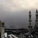 Katil İsrail ateşkese rağmen Gazze kentinin doğusuna saldırı düzenledi