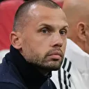 قدم.. غالاطة سراي يتسبب في إقالة مدرب أياكس من منصبه