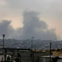 Katil İsrail ateşkes anlaşmasına rağmen Gazze’ye saldırılarını sürüyor