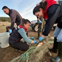 Hayalet ağa takılan 500 balık, canlı olarak kurtarıldı