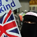 İngiltere'de son 3 ayda 25 cami 27 kez saldırıya uğradı