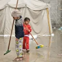 غزة.. غرق آلاف خيام النازحين الفلسطينيين جراء أمطار غزيرة