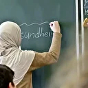 النمسا.. الجماعة الإسلامية تندد بموافقة البرلمان على حظر الحجاب