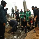 Gazze Şeridi'nde şiddetli yağış nedeniyle çöken binada arama kurtarma çalışmaları sürüyor
