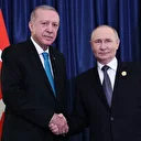 Erdogan dit à Poutine que la Türkiye peut accueillir des pourparlers de paix pour mettre fin à la guerre Russie-Ukraine