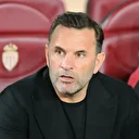 Galatasaray için flaş iddia: Okan Buruk'un yerine adı geçen teknik direktörü canlı yayında açıkladı