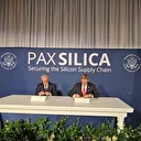 IA: Washington signe une "Pax Silica" avec ses partenaires